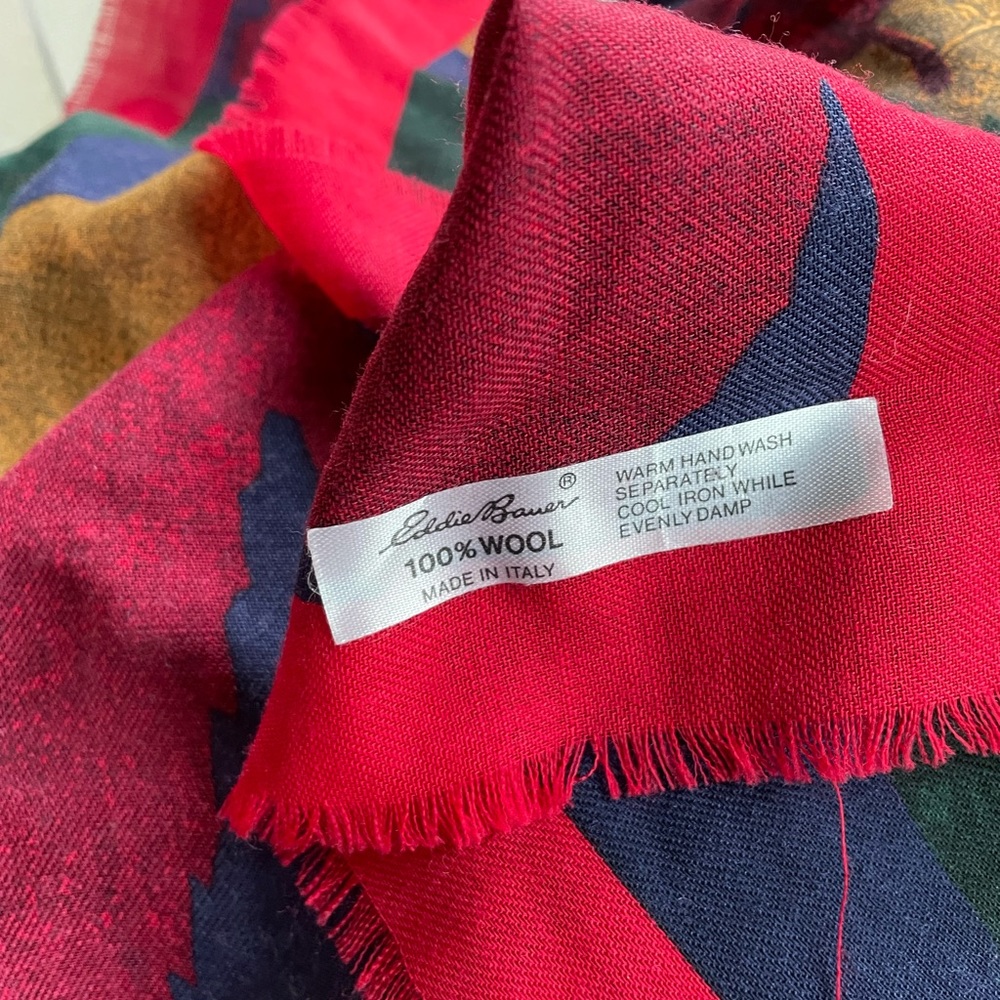 Eddie Bauer wool scarf - Picture 2 of 4